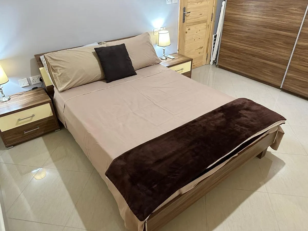 Ewa Apt - 3-Bedrooms Apt Near Sliema - St Julians Seafront Gzira