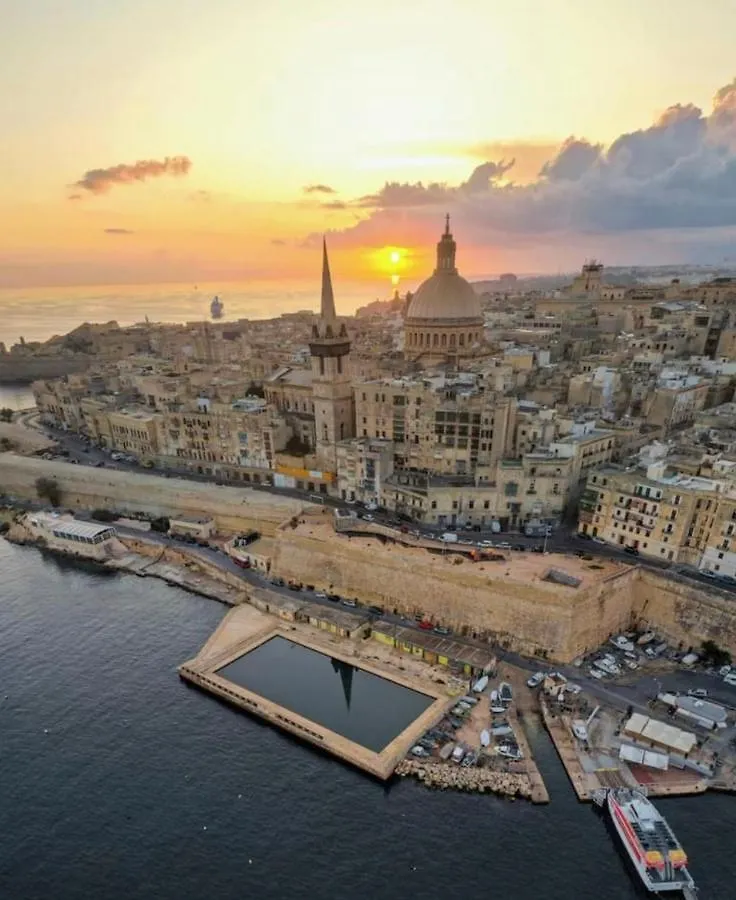 Appartement Ewa Apt - 3-Bedrooms Apt Near Sliema - St Julians Seafront Gzira